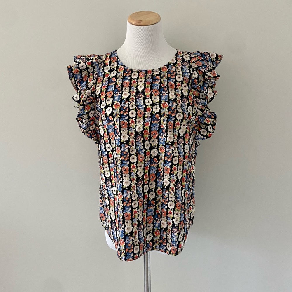 Sleeveless Floral Top with Ruffles